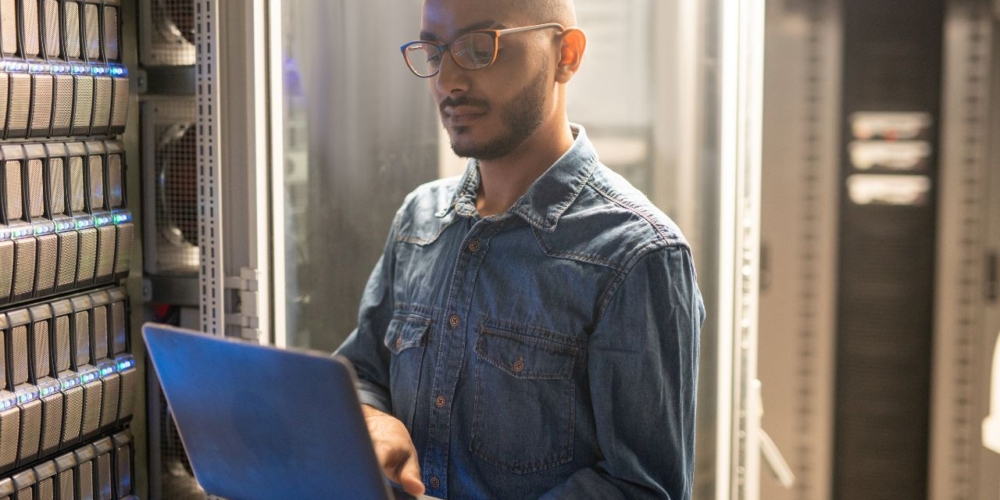 Znaczenie audytu i monitoring ochrony danych informatycznych dla bezpieczeństwa firmy