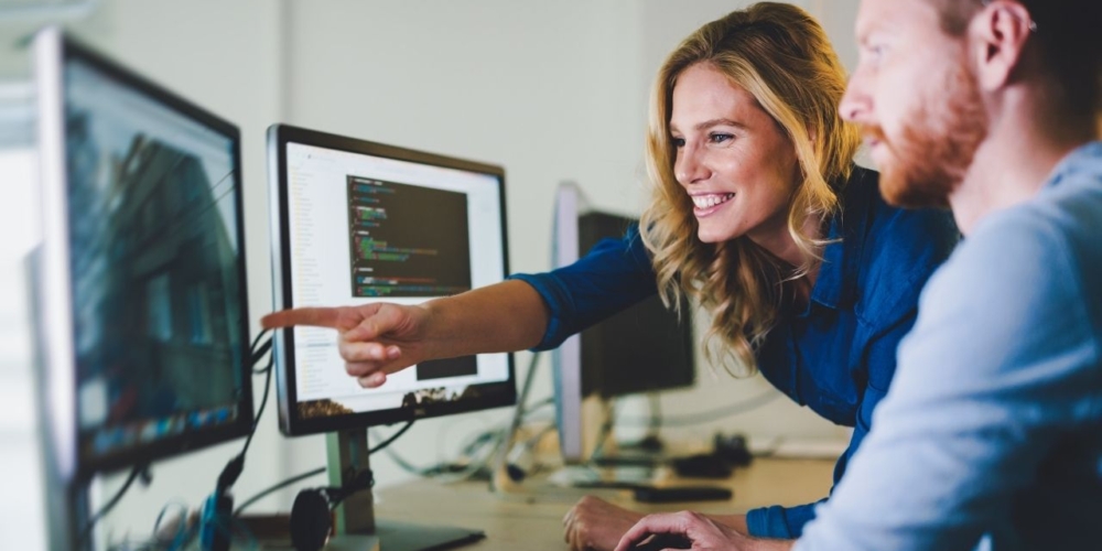 Jak znaleźć najlepszą firmę informatyczną w Warszawie?