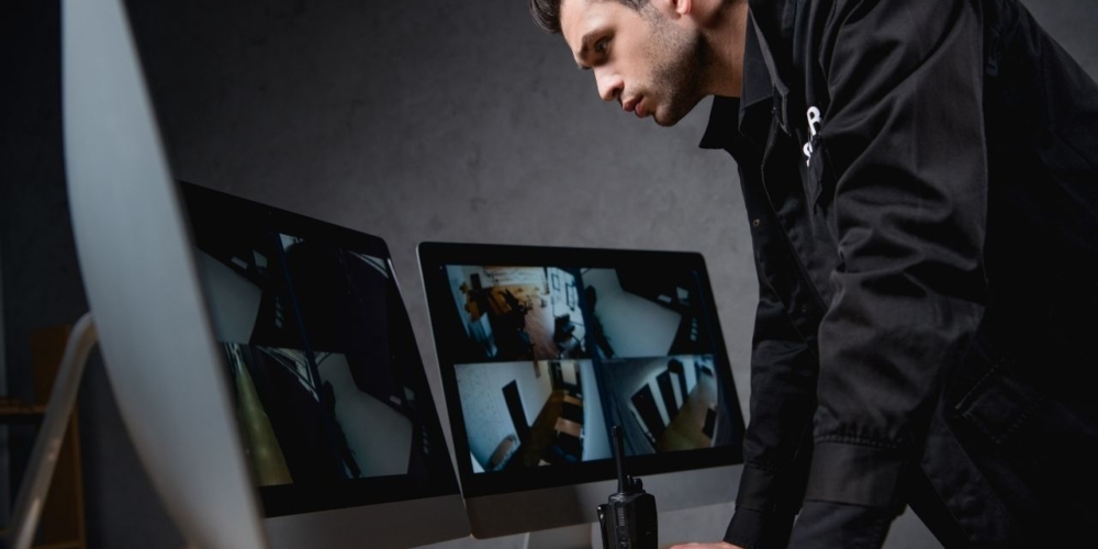 Office security how to provide controlled access and 247 monitoring