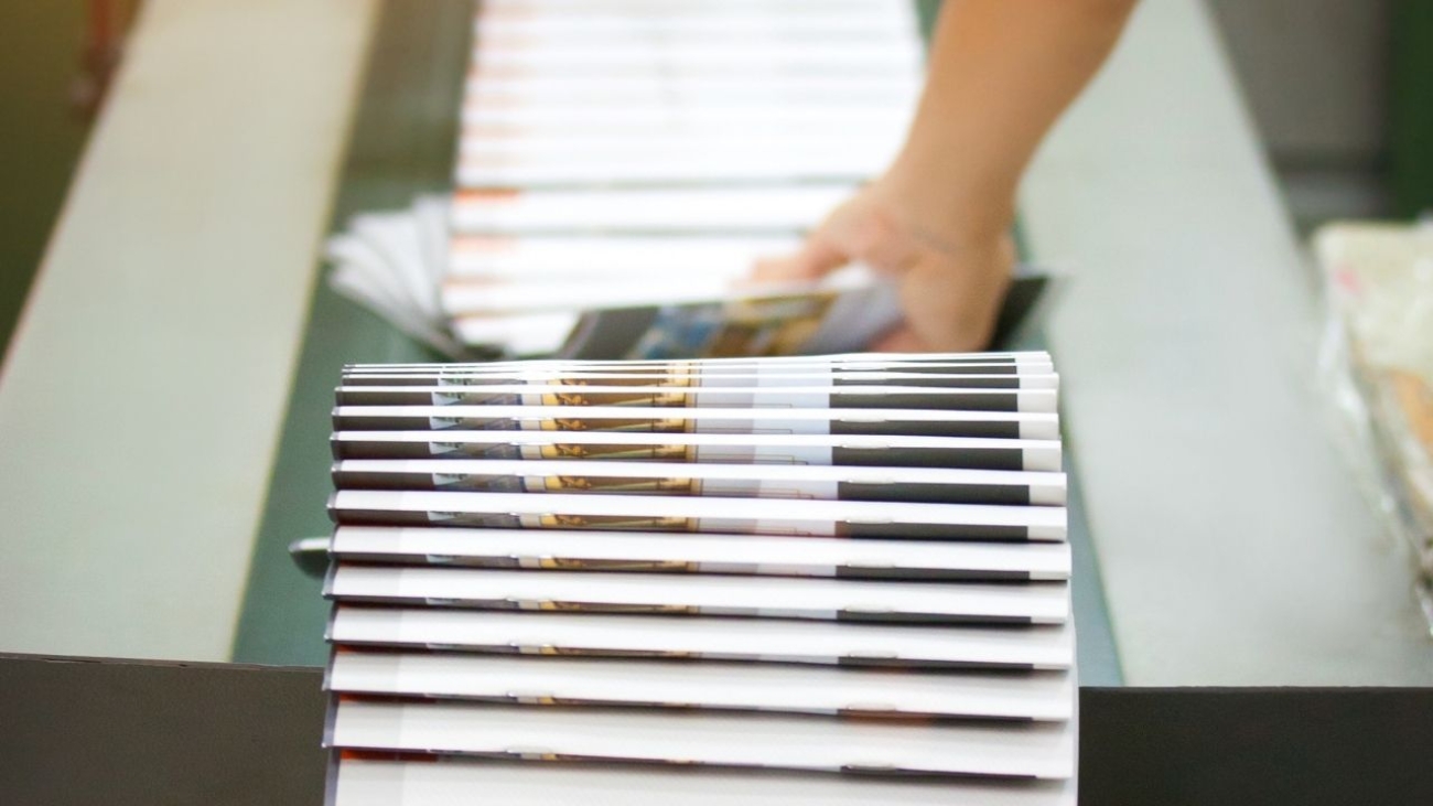 Kiedy warto wydrukować katalog firmowy i jakie treści powinien zawierać?