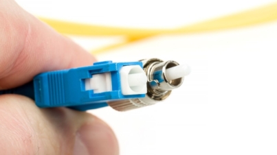 Złącza światłowodowe: SC, LC, FC – proste porównanie dla wykonawców