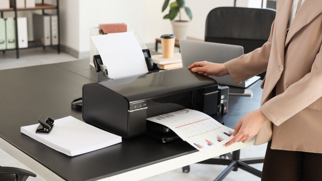 Jak dobrać sprzęt drukujący do wielkości firmy
